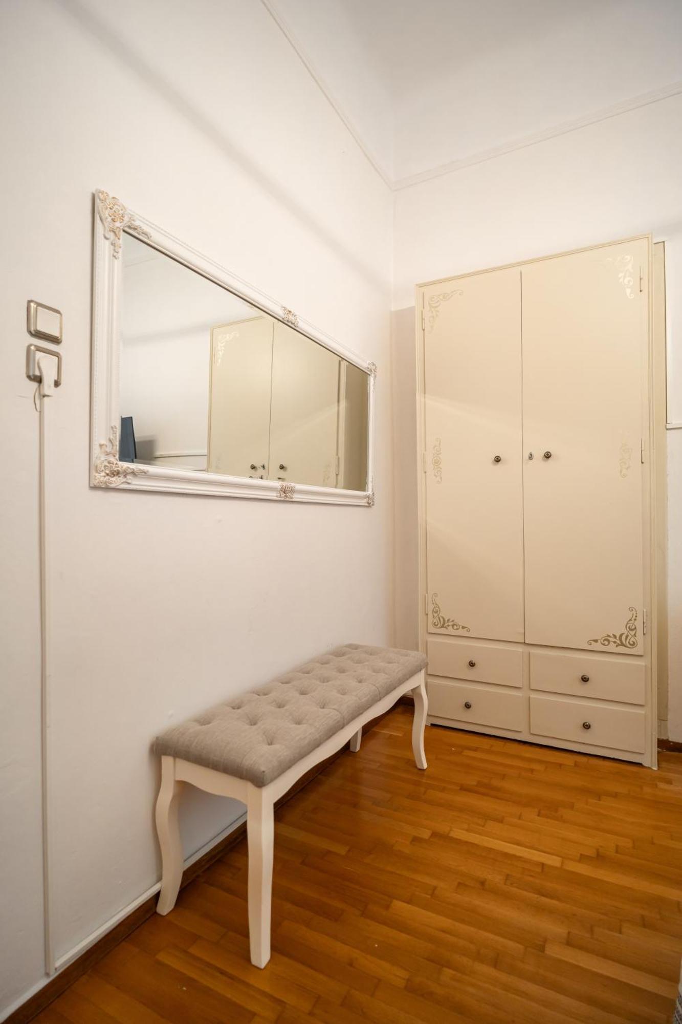 The Rock Guesthouse Калампака Екстериор снимка