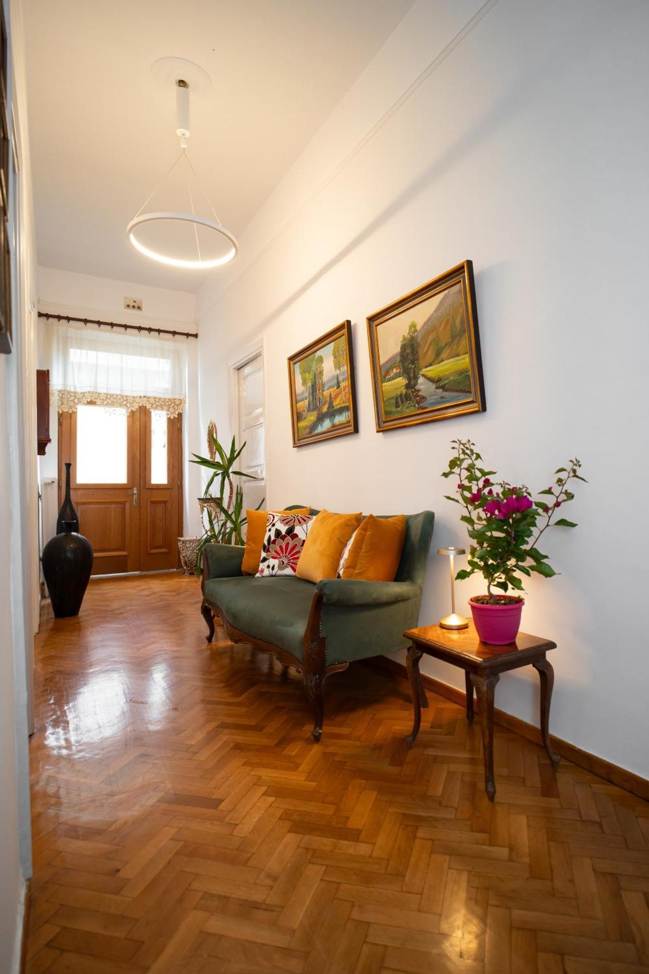 The Rock Guesthouse Калампака Екстериор снимка